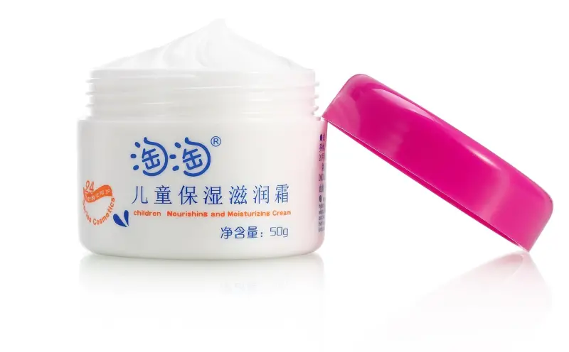 阿赞湿的情降钉：如何通过传统法术影响情感与关系