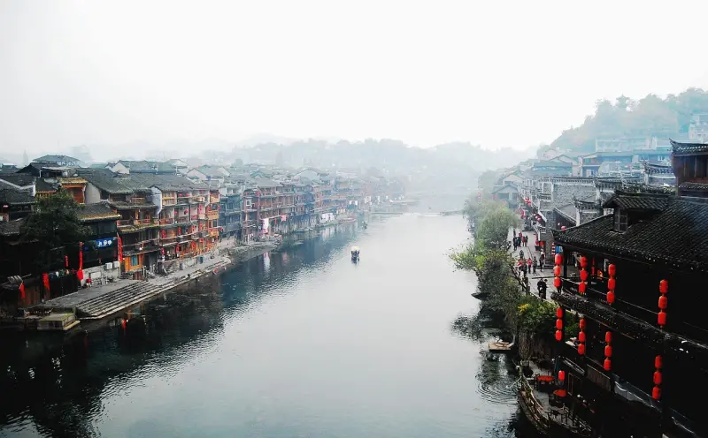 情降湘西：湘西文化中的情感仪式与信仰力量