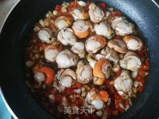 螺丝椒炒扇贝肉的做法步骤：10