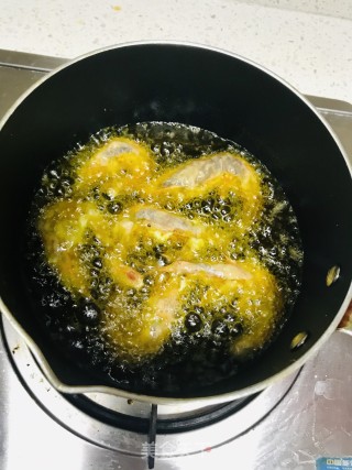 香酥虾的做法步骤：6