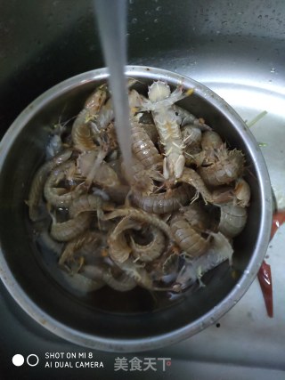 椒盐虾爬子的做法步骤：1