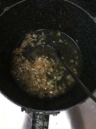 蒜蓉金针菇蒸白贝的做法步骤：4
