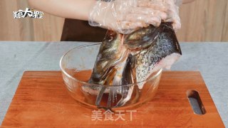 双剁椒鱼头的做法步骤：3