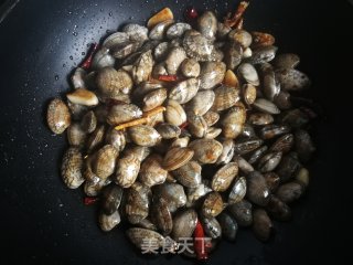 酱炒花蛤的做法步骤：10