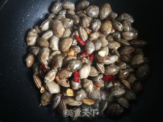 酱炒花蛤的做法步骤：12