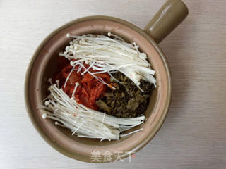 泡菜秋刀鱼锅的做法步骤：6