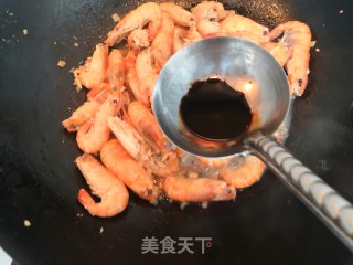 蒜香罗氏虾的做法步骤：13