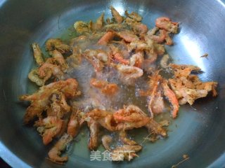椒盐河虾的做法步骤：7