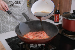 糖醋虾——为家人烹饪一顿美味营养餐的做法步骤：5