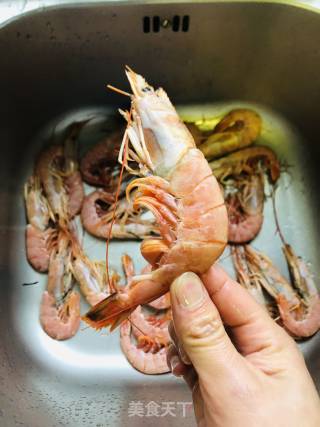RIO新奥尔良烤虾的做法步骤：1