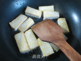 老豆腐烧鲜虾的做法步骤：3