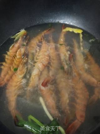 白灼黑虎虾的做法步骤：7