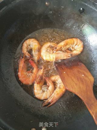 油焖大虾的做法步骤：2