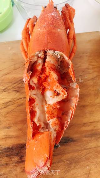 蒜蓉烤波士顿龙虾的做法步骤：1