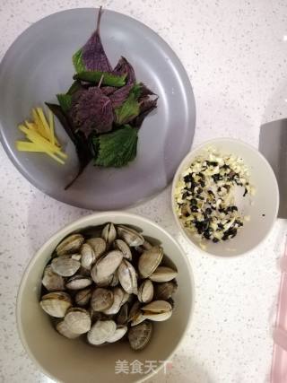 紫苏豉蒜炒蚬的做法步骤：1