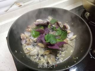 紫苏豉蒜炒蚬的做法步骤：6