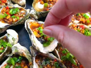 蒜蓉牡蛎的做法步骤：8