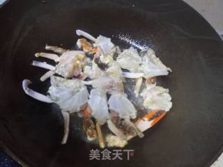 青椒黄瓜炒梭子蟹的做法步骤：4