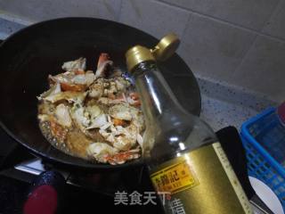 青椒黄瓜炒梭子蟹的做法步骤：7