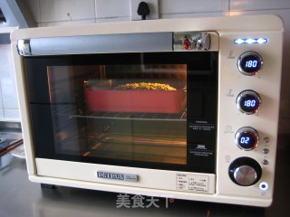 香草烤鲑鱼：玩转烤箱轻松做菜的做法步骤：6