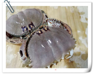 馒头蟹煲冬瓜排骨汤的做法步骤：1