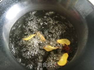 盐水煮江虾的做法步骤：3