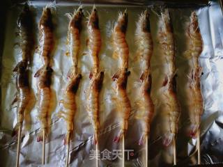 鲜虾:孜然烤虾串的做法步骤：6