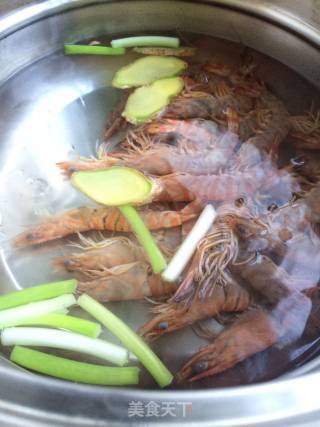 白灼斑节虾的做法步骤：5