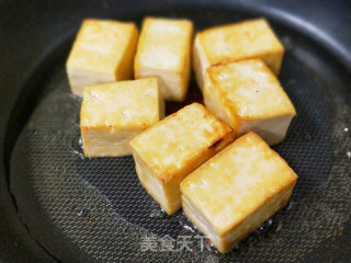 香煎鳗鱼豆腐的做法步骤：6