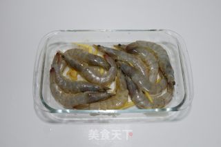  椒盐土豆虾的做法步骤：3