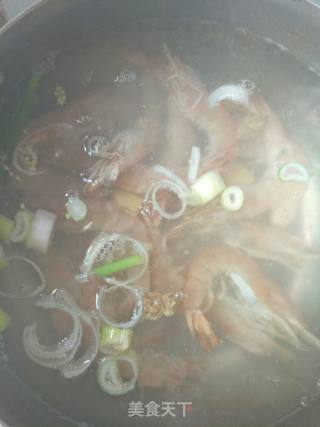香拌大虾的做法步骤：5