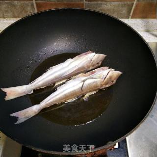家常炖海鱼的做法步骤：3