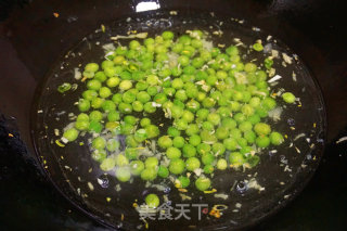 花甲豌豆粒的做法步骤：9