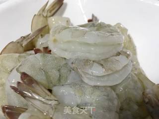 韭黄虾的做法步骤：4
