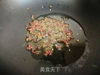 鲜美小炒——麻辣河虾的做法步骤：5