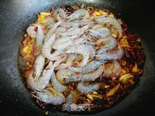 鲜美小炒——麻辣河虾的做法步骤：12