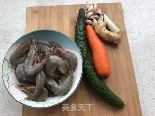清炒大虾的做法步骤：1