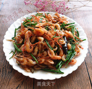 韭菜炒河虾的做法步骤：8