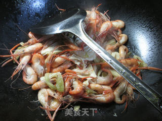 榨菜丝腐竹炒河虾 的做法步骤：6