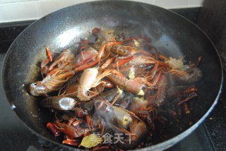 麻辣小龙虾的做法步骤：7
