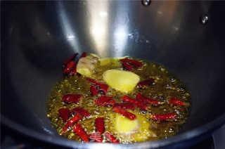 菌菇鱼头汤的做法步骤：2