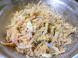酥炸黄金虾的做法步骤：5
