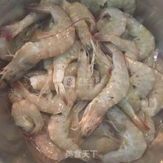 销魂香辣海鲜什锦（螃蟹?虾和濑尿虾）的做法步骤：3