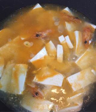 鲜虾豆腐汤的做法步骤：5