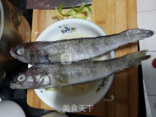 清蒸海黄鱼的做法步骤：3