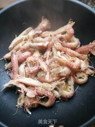 小策海鲜之：椒盐皮皮虾的做法步骤：4