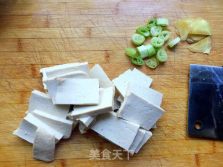 鱼头豆腐汤的做法步骤：5