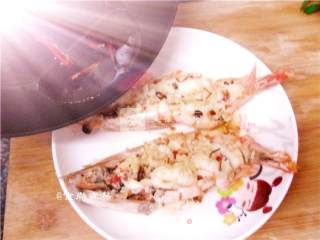 蒜蓉XO酱蒸大虾的做法步骤：12