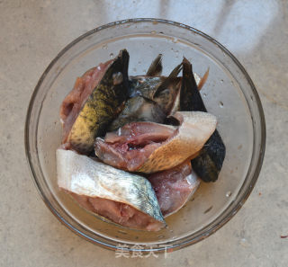 红烧鲅鱼的做法步骤：3
