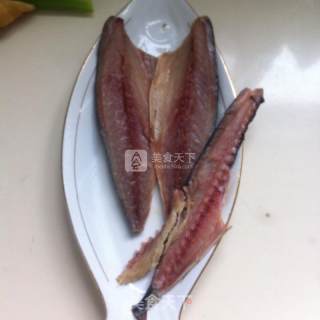 香煎鲅鱼的做法步骤：2